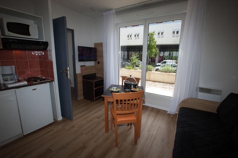 Apparthotel Privilodges Lyon Lumiere Exterior photo